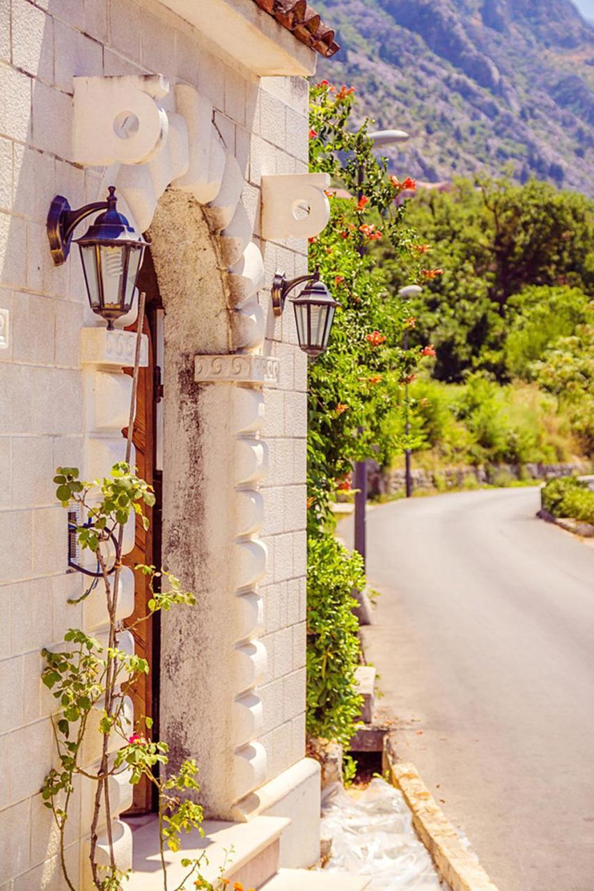 Villa Donkovic Котор Екстериор снимка