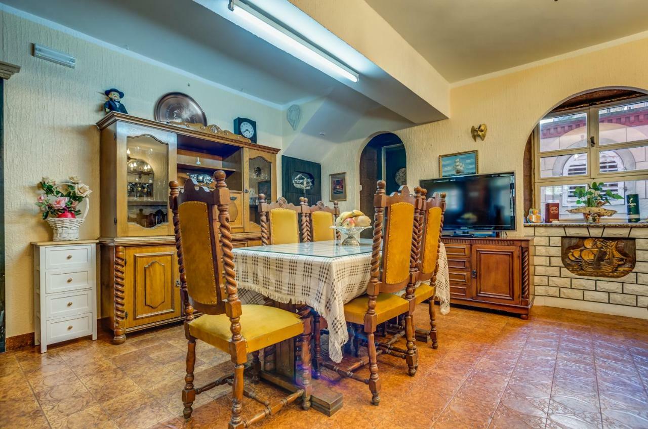 Villa Donkovic Котор Екстериор снимка